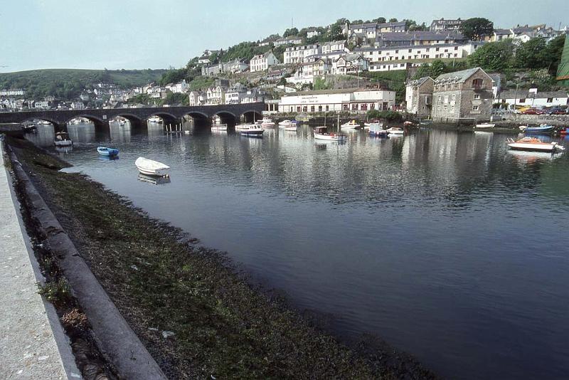 RWT 0298 329-36 UK Sw England.jpg